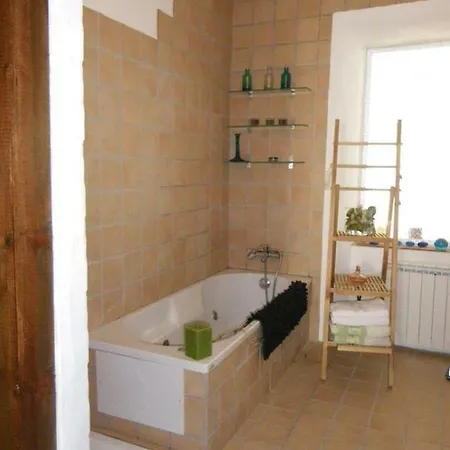 Palacete Da Vermelha Bed and Breakfast *
