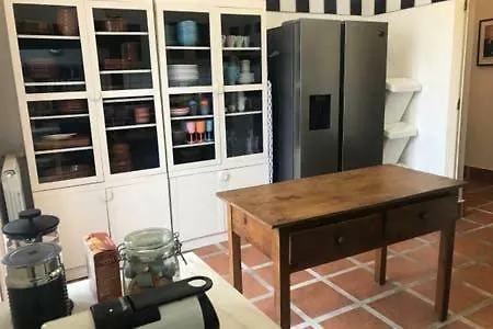 Palacete Da Vermelha Vermelha