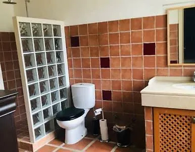 Palacete Da Vermelha Bed and Breakfast *